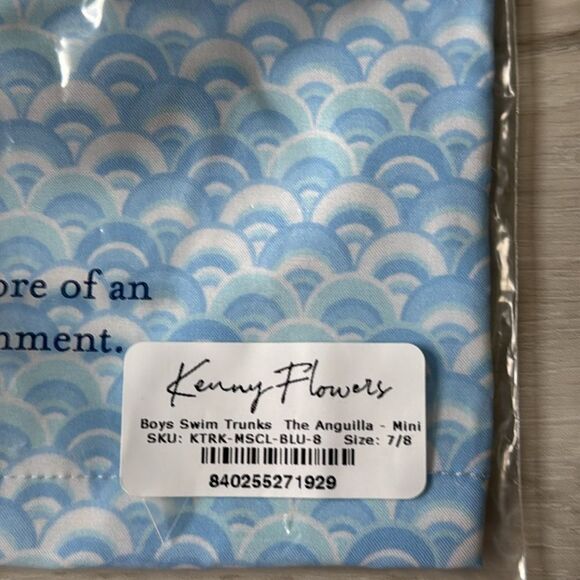 Kenny Flowers The Anguilla Mini Boys Shorts Trunks UPF 50+ blue size 7/8 NWT - Picture 5 of 5